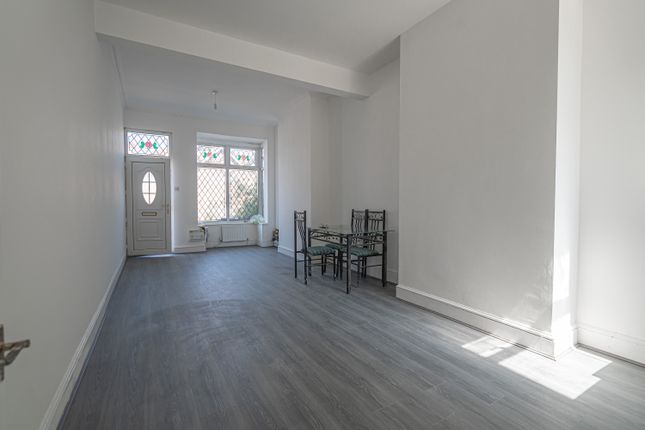 151, Farnham Road, Birmingham photo 4