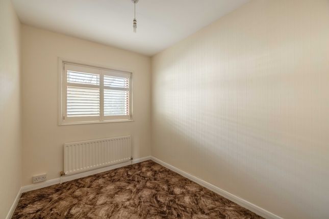Bungalow to rent in Willson Road, Englefield Green, Egham