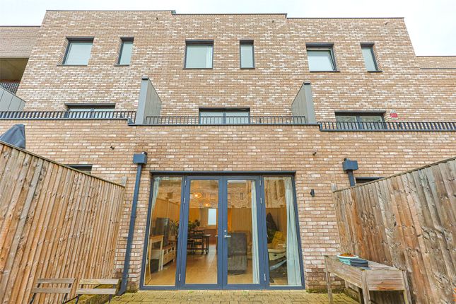 4-bed other on 2, Oriental Square, Colindale, £750,000