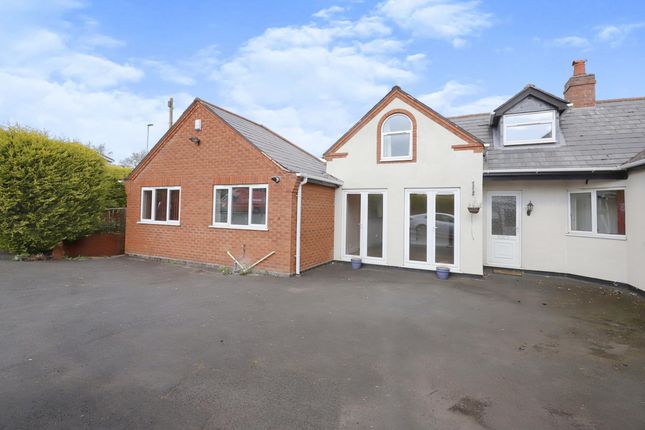 Thumbnail Bungalow for sale in Wolverley Road, Kidderminster