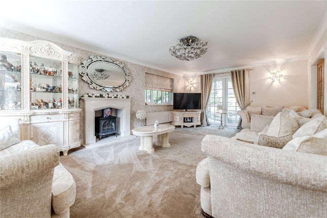 14, Newlay Grove, Leeds photo 2