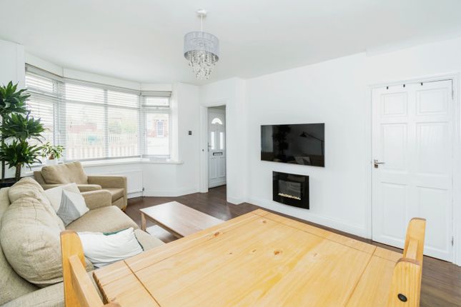 Semi-detached house for sale in Bluebell Road, Bassett Green, Southampton, Hampshire