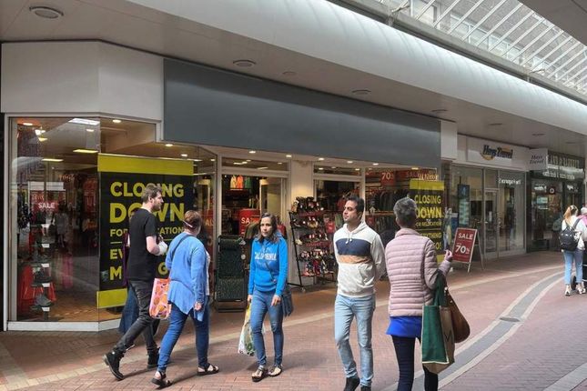 Retail premises to let in 20-22 South Walk, Cwmbran, Cwmbran