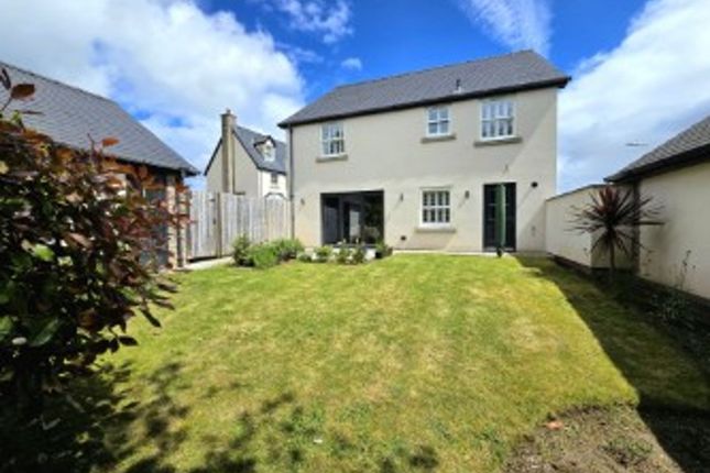 1 Maes Glyndwr, Bridgend photo 4