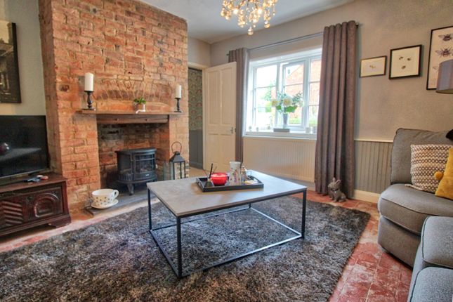 42, The Village, Worcester photo 4