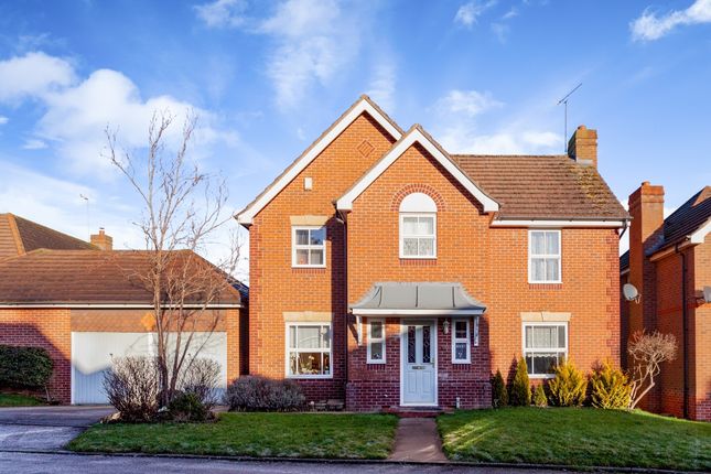 Detached house to rent in William Close, Banbury