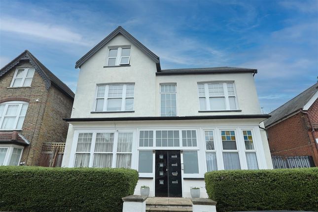 Flat for sale in Spencer Road, South Croydon