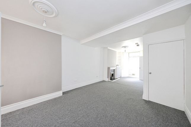 64, Leeming Lane South, Mansfield photo 4