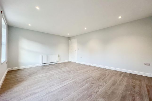 17A, Dorset Road South, Bexhill-On-Sea photo 3