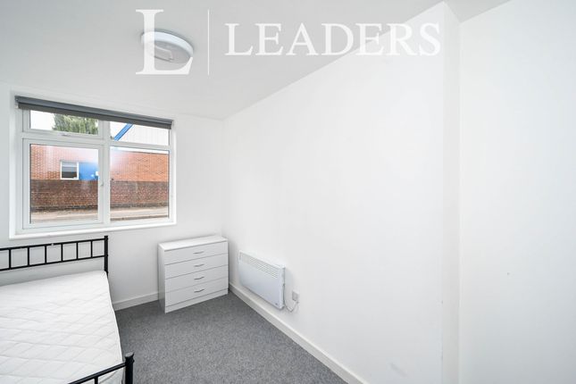 Room 1, 48, Patchwork Row, Mansfield photo 4