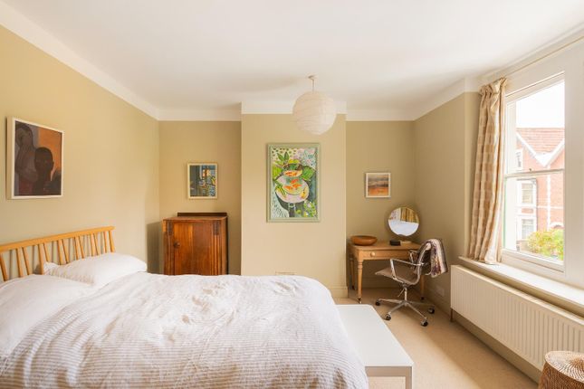 26, Greville Road, Bristol photo 4