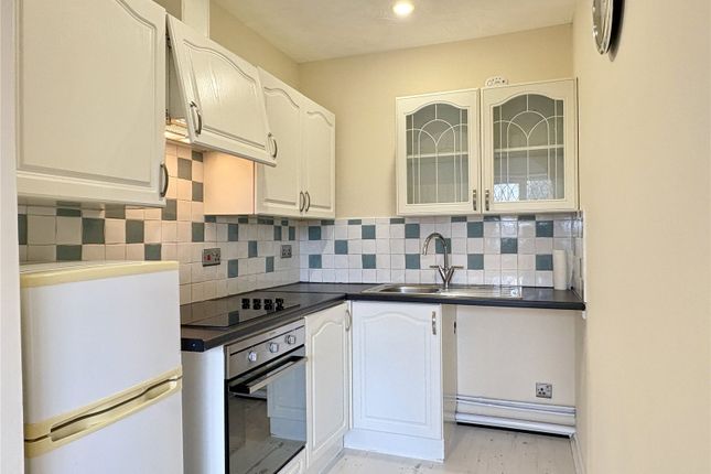 Apartment 10,, The Ridgedales, Moorside photo 4