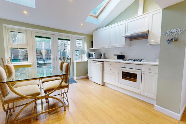 19, Frome Terrace, Dorchester photo 3