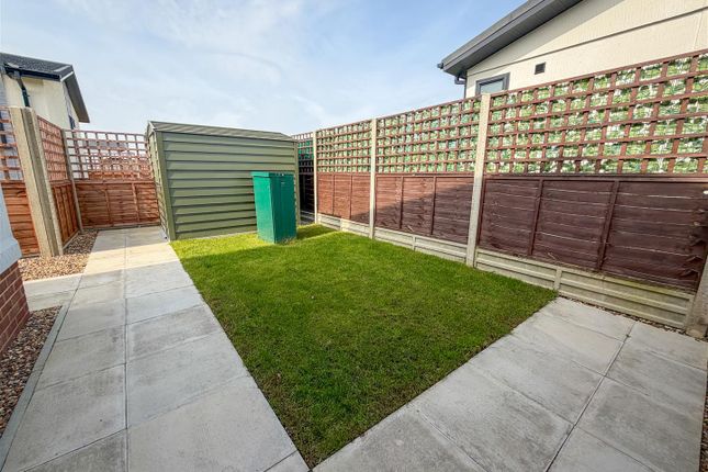 Plot 10, Sandpiper Gardens, Sacketts Grove, Clacton-on-Sea photo 4