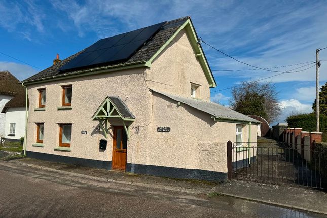 Thumbnail Cottage for sale in Sunny Cottage, Spreyton, Crediton