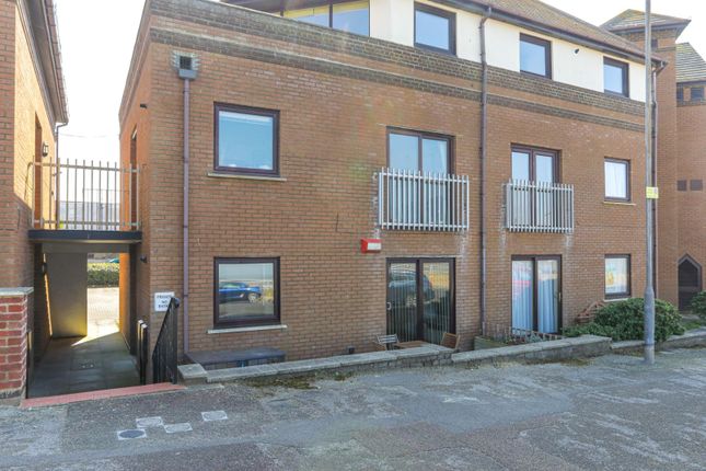Ringsloe Court, Flat 3, The Parade, Birchington photo 3
