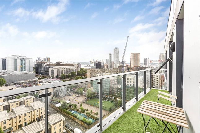 Thumbnail Flat for sale in Pomfret Place, London