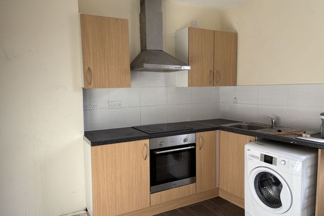 22e, Market Street, Telford photo 4