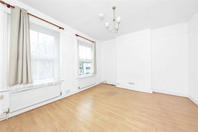 Flat to rent in Marion Road, Thornton Heath