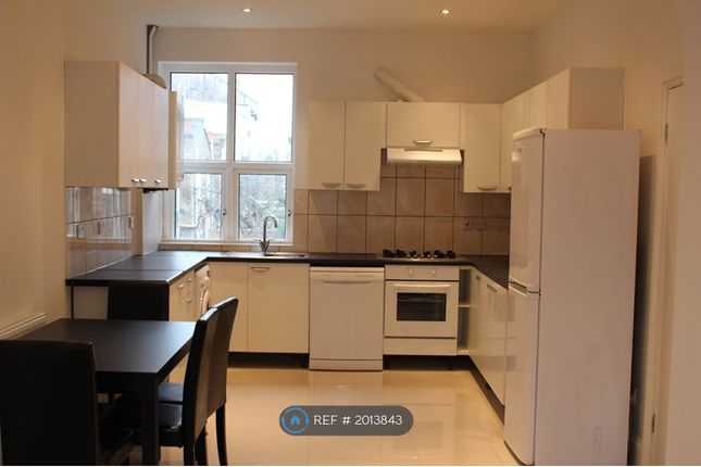 Thumbnail Maisonette to rent in Tooting High Street, London