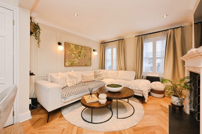 1, Haward Road, Hoddesdon photo 2