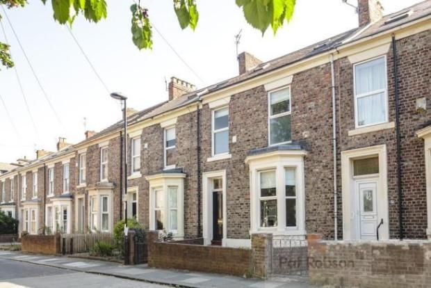 Thumbnail Terraced house to rent in Harrisons Place, Newcastle Upon Tyne