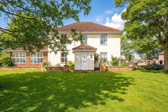 4-bed house on High Sadney, High Sadney Farm, Carr Road, Market Rasen, £725,000