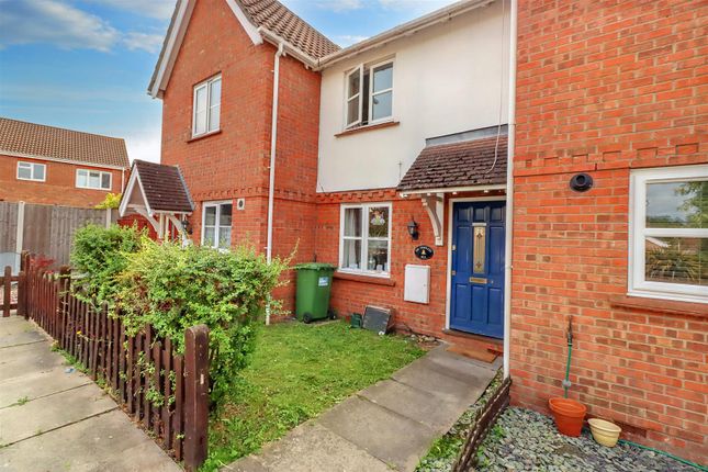 Terraced house for sale in Drummond Place, Wickford