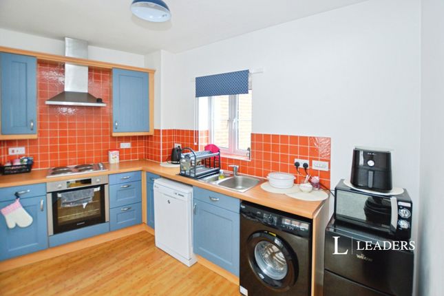 15, Marsh Crescent, Colchester photo 4