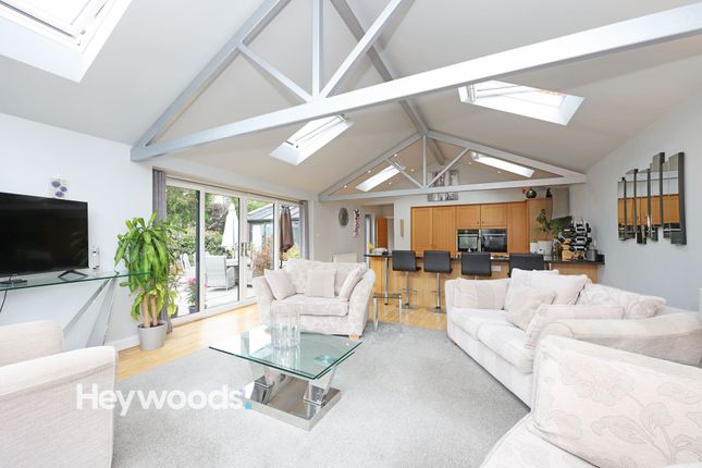 21 Whitmore Road, Newcastle photo 4