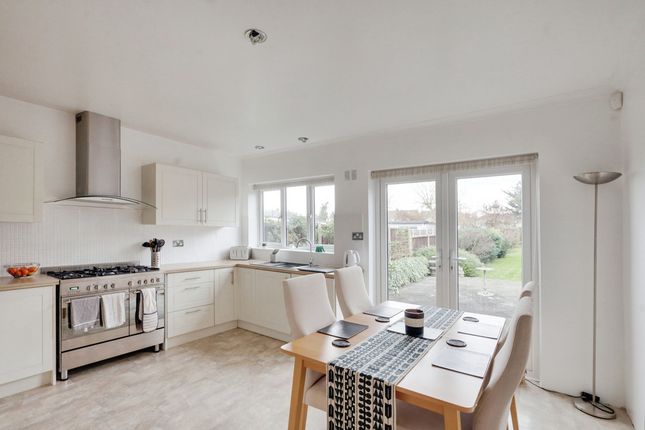 15, High Elms Road, Hockley photo 4