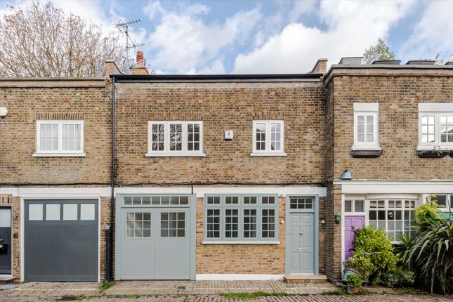 Thumbnail Terraced house for sale in Northwick Close, London