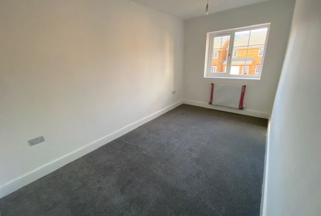 Detached house for sale in Wingate Road, Luton
