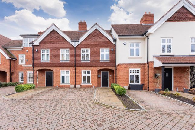 Thumbnail Terraced house for sale in High Street, Wargrave, Reading