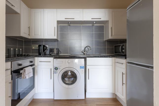 4 Trinity Lane, Aberdeen, AB11 6QF, Aberdeen photo 5
