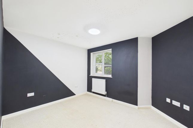 Flat 3 Optyma Court, 399, Brighton Road, Coulsdon photo 4