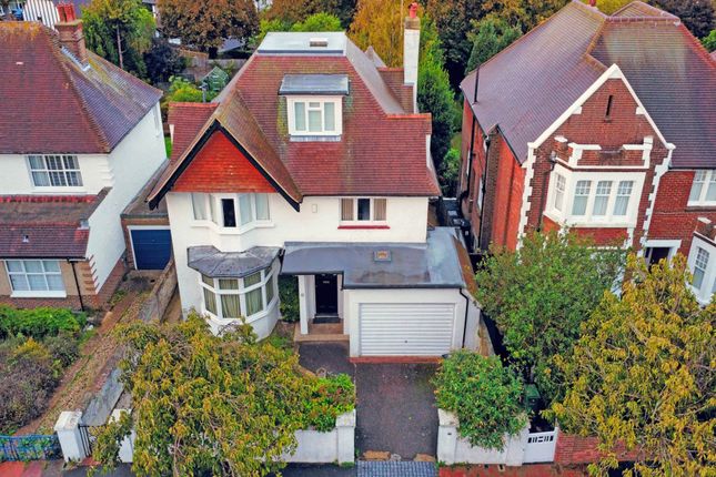 13, Ashburnham Gardens, Eastbourne photo 2