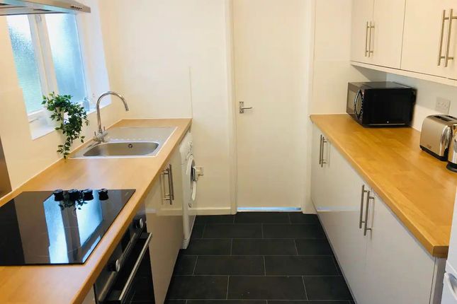 Flat to rent in Priory Road, Cambridge