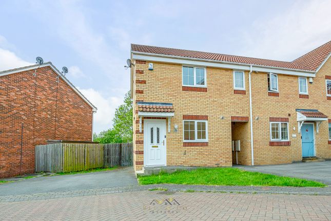 End terrace house for sale in Parklands View, Aston, Sheffield