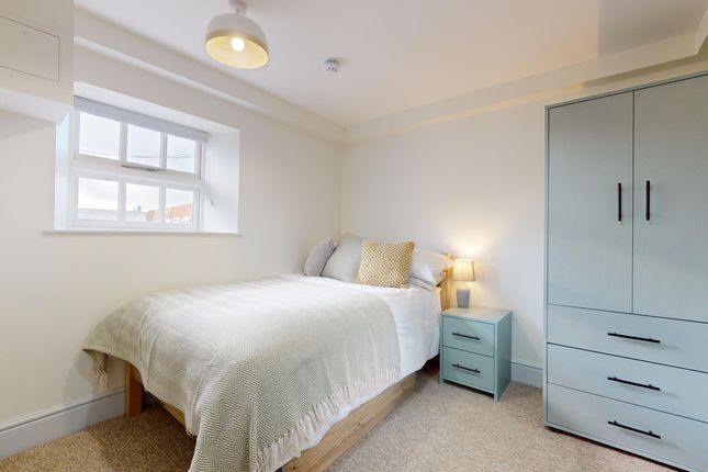 Flat 1 Room 2A