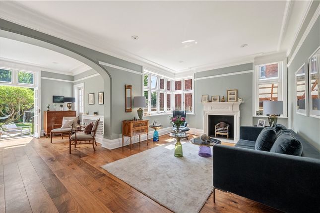 18, Lancaster Road, London photo 4
