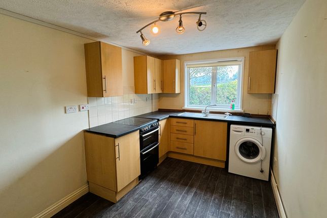 Flat 3, Carmarthen photo 2