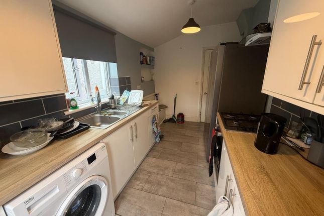 Room 3, 1, Milton Park, Bristol photo 5