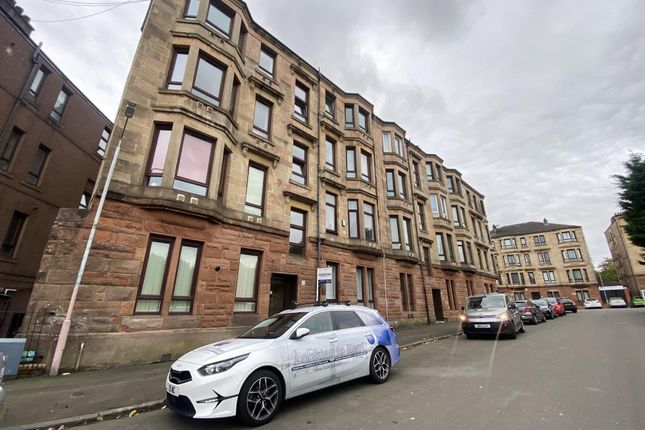 Thumbnail Flat to rent in 21 Harcourt Drive, Dennistoun, Glasgow