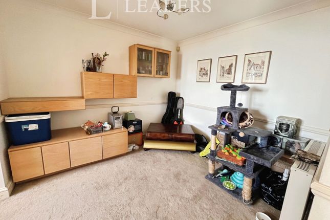 Flat 16 Clearwater Reach, 15, Marine Parade East, Clacton-on-Sea photo 5