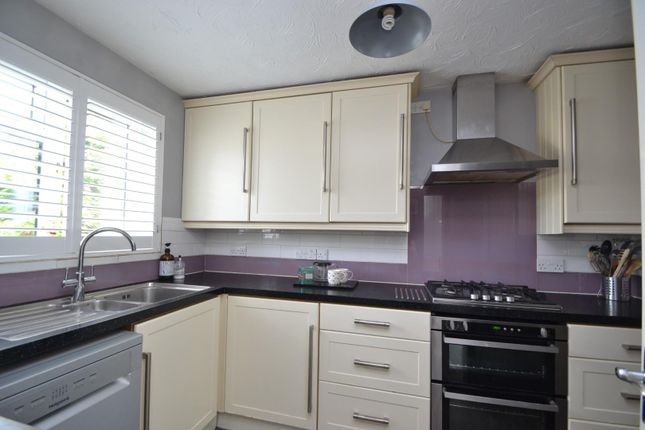 Detached house for sale in Meadow View, Buntingford