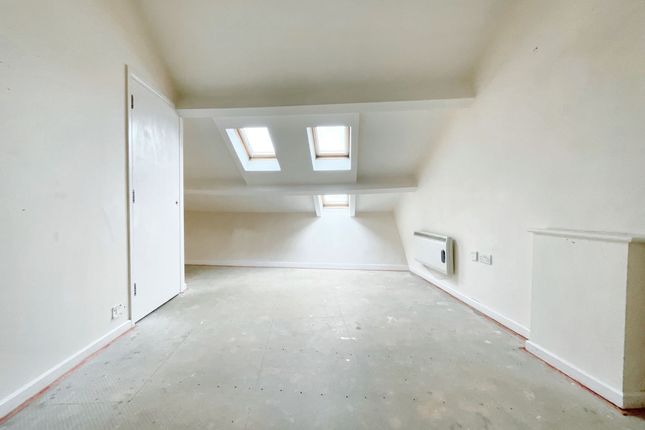 Flat for sale in Lansdowne Road, Hadden-Costello House