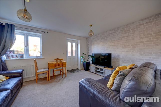 24, Lawley Way, Worcestershire photo 3
