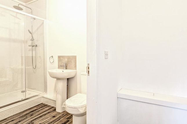 Room 3, 51A, Main Street, Nottingham photo 2
