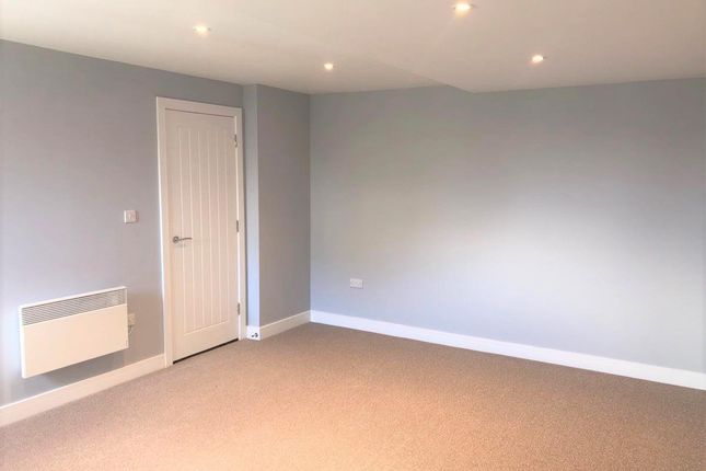 Flat 25, Carisbrooke centre, 63, Carisbrooke Road, Gosport photo 4